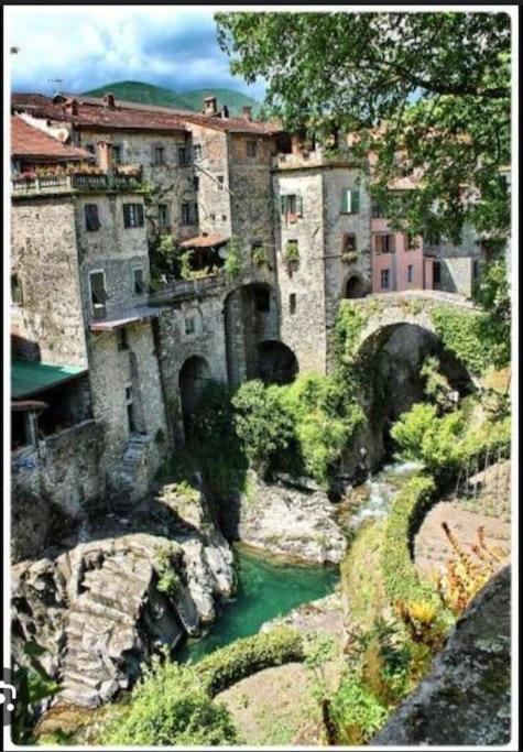 Wayne'S House, A Short Walk To The Waterfalls Bagnone Dış mekan fotoğraf