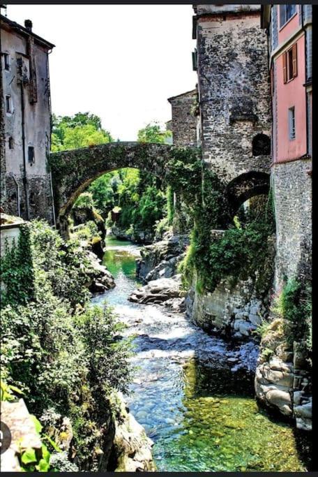 Wayne'S House, A Short Walk To The Waterfalls Bagnone Dış mekan fotoğraf