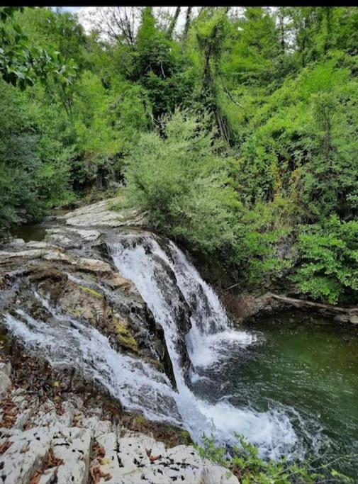 Wayne'S House, A Short Walk To The Waterfalls Bagnone Dış mekan fotoğraf